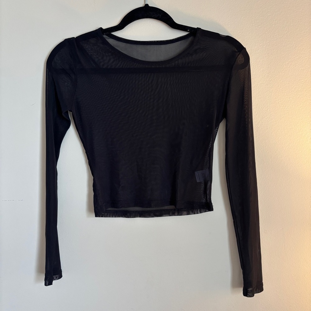 Black Fitted Crop Blouse